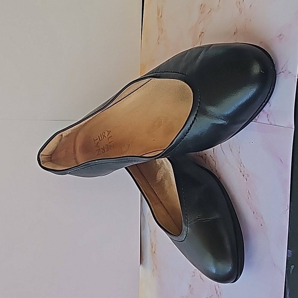 Naturalizer Black Flats Women's Size 8.5 Wide